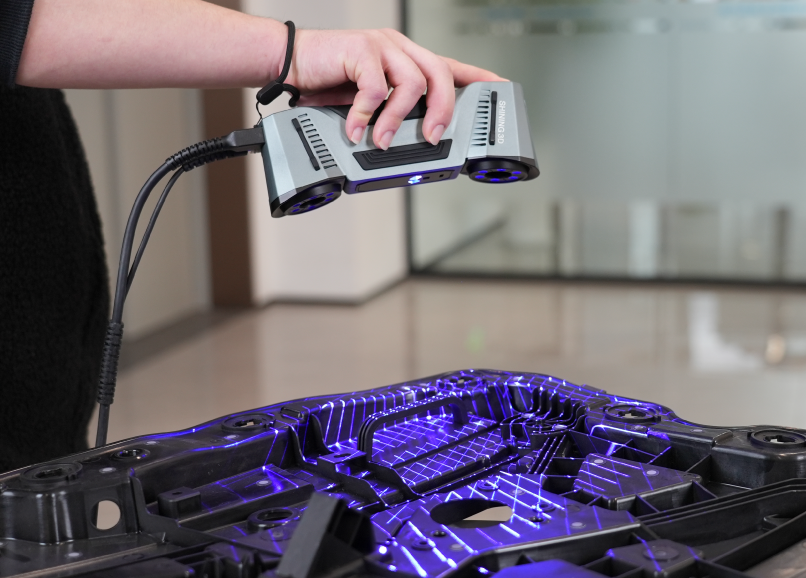 Shining 3D FreeScan Combo+ with CNAS